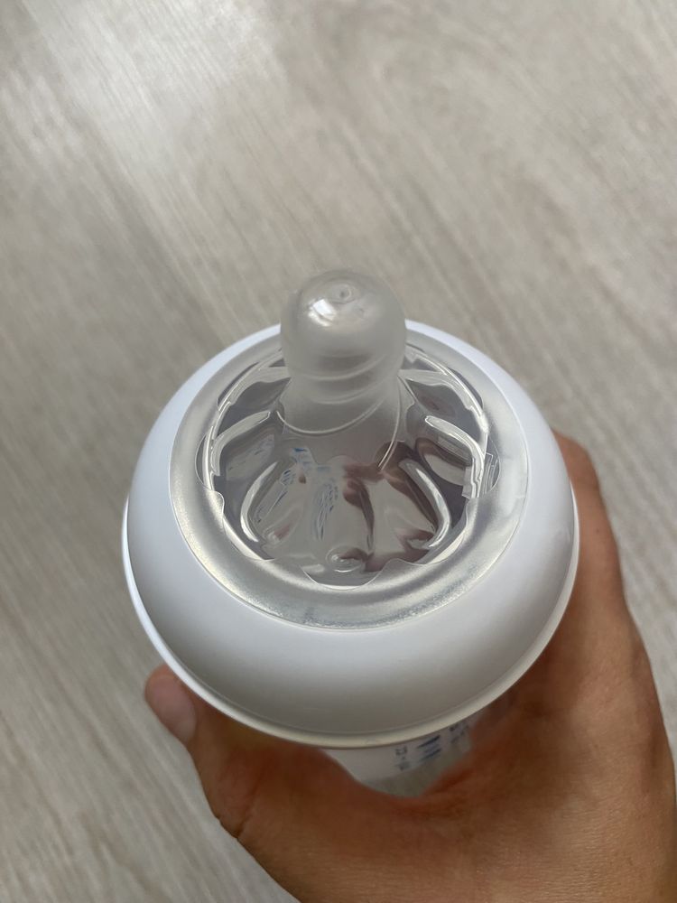 Пляшка Philips Avent Natural 0+