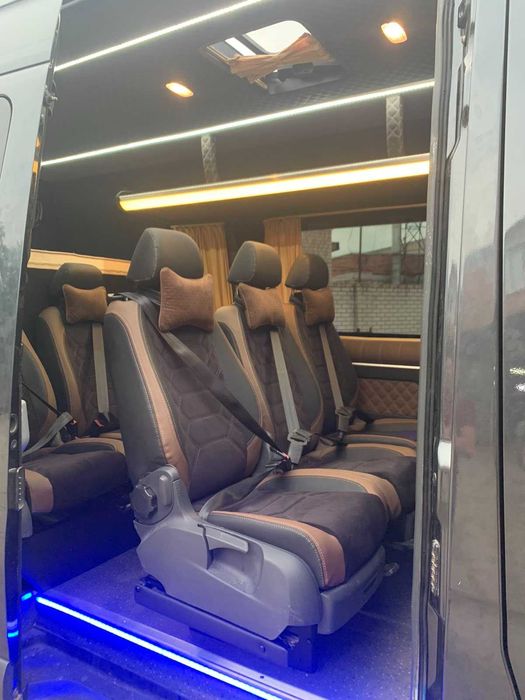 Пасажирські та вантажні перевезення. Україна-Європа