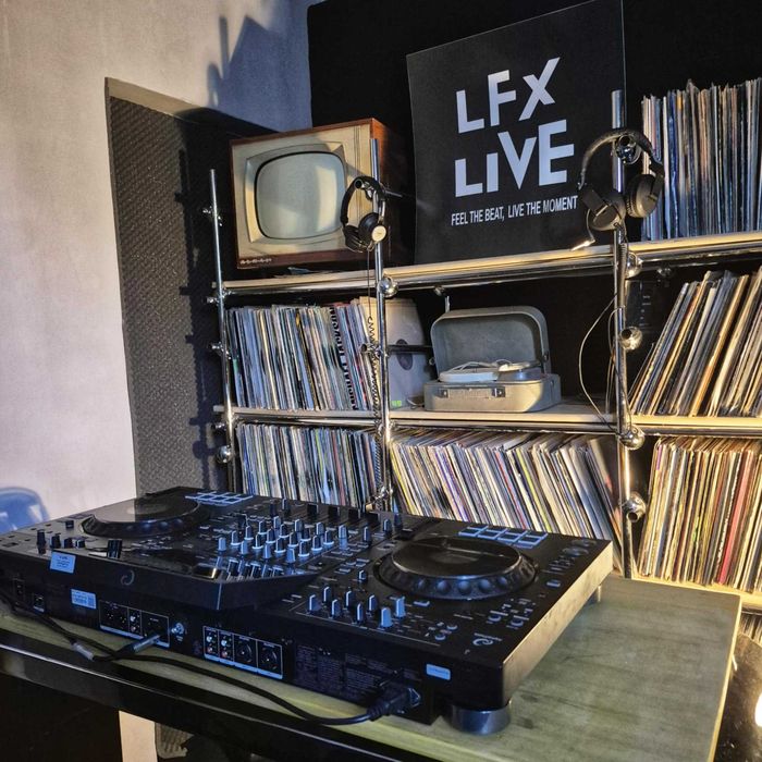 Studio DJ LFX Live Wola | Wynajem na godziny | Riderowy Sprzęt