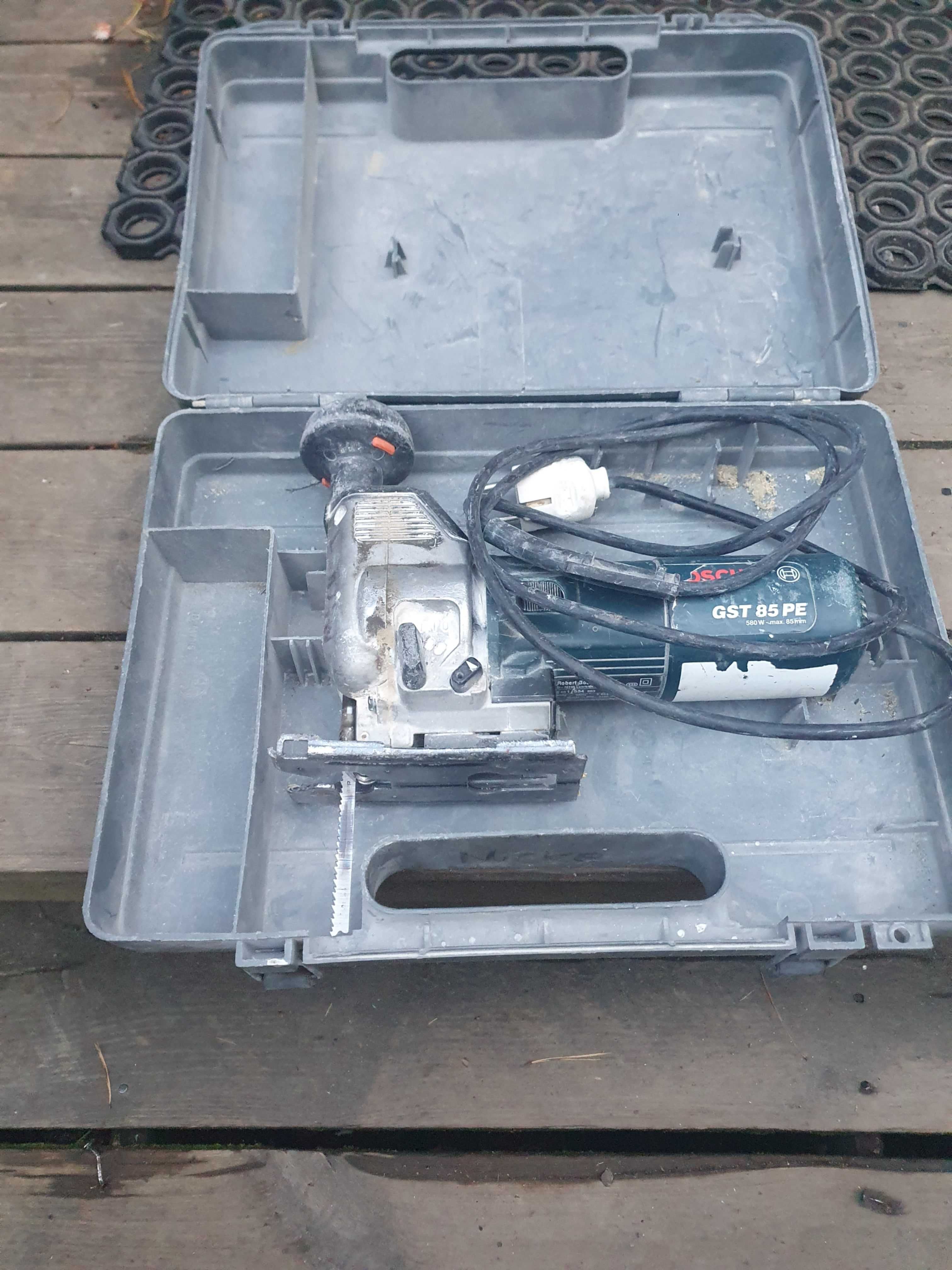 Elektryczna Wyrzynarka BOSCH GST 85PE w pelni sprawna