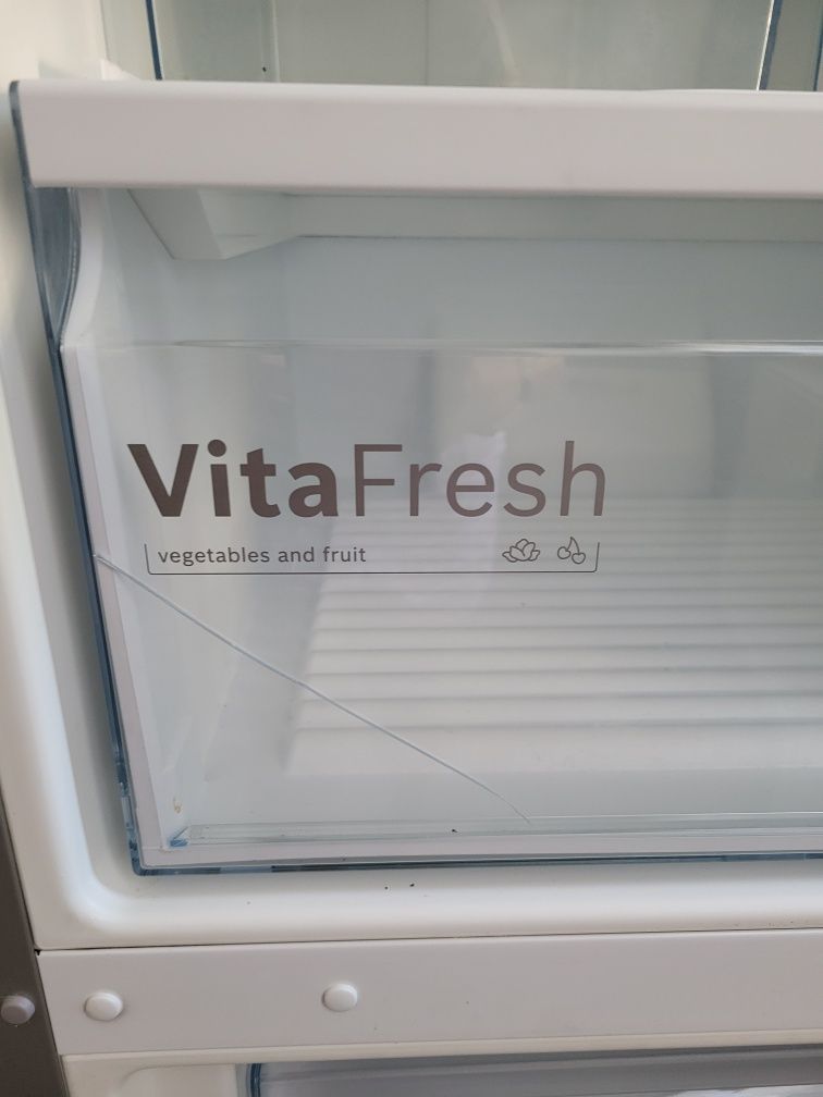 Lodówka Bosch no frost uszkodzona