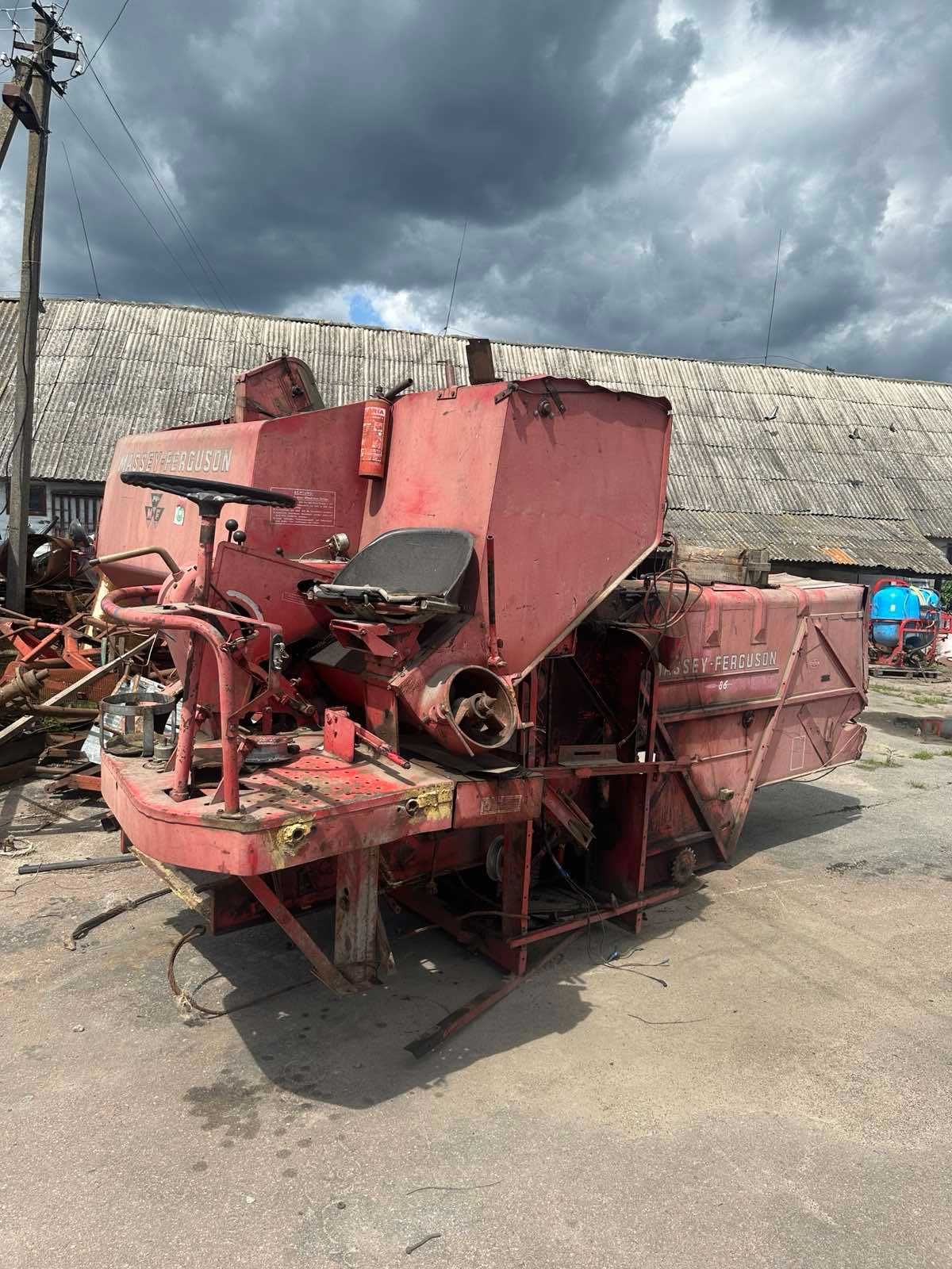 Розборка комбайн MASSEY-FERGUSON 86