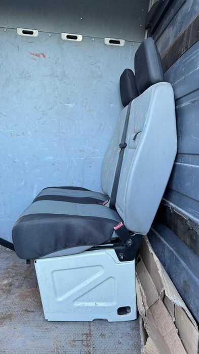 Fotel podwójny pasażera VW CRAFTER (przód)