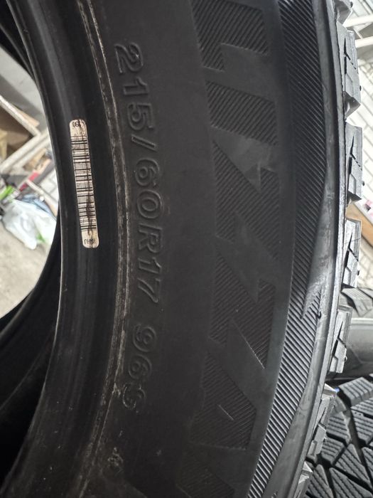 Зимняя резина Bridgestone Blizzak DM-v2