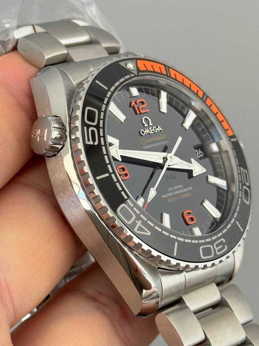 наручний чоловічий годинник Omega Planet Ocean Seamaster 600m
