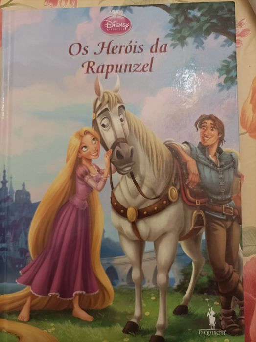 Livro ' Os Heróis da Rapunzel '