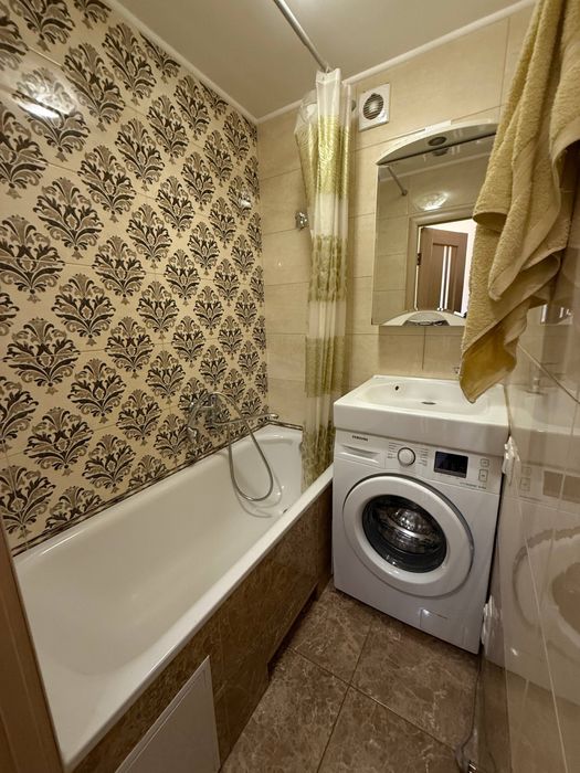 ДВРЗ Продаж 3 кім Алмаатинська З Ремонтом Дарниця