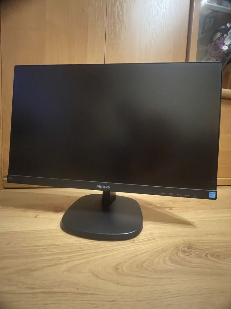 Монітор Philips 223V7Q