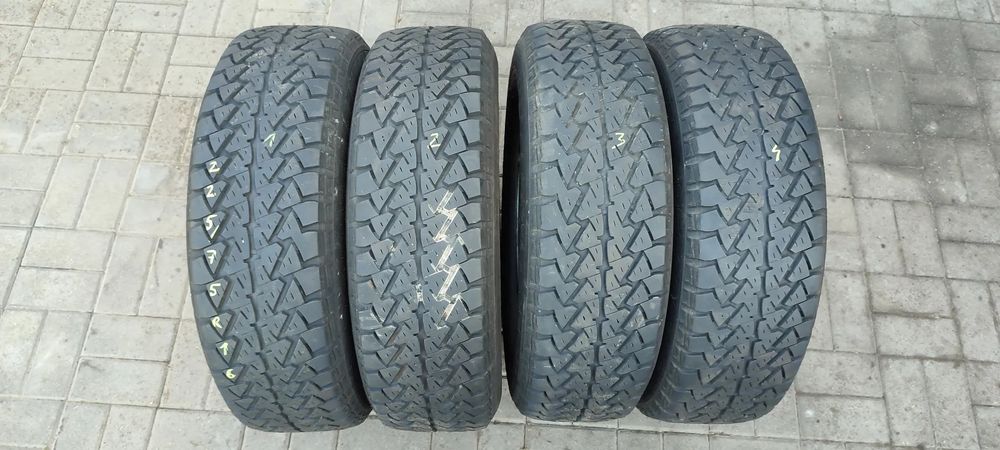 OPONY 225/75R16 GOODYEAR AT/R (3901) WIELOZEZONOWE 4 SZTUKI KOMPLET