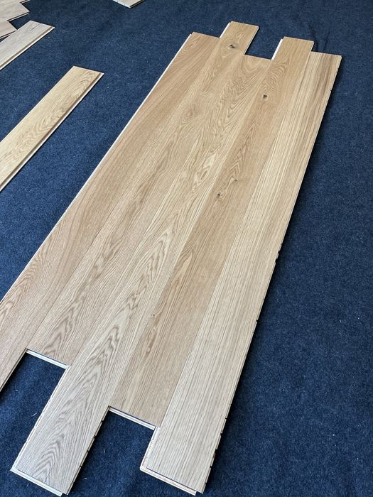 Deska dębowa z pięknego dębu - szczotkowana lakierowana 15cm
