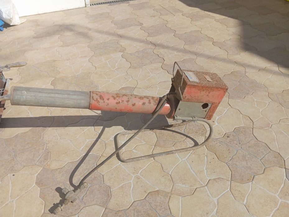 Espanta pássaros a gás