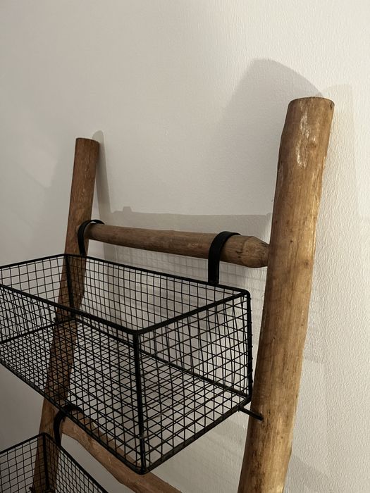 Escada Estante - Loja do Gato Preto