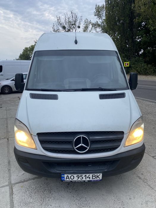 Продам Sprinter 906