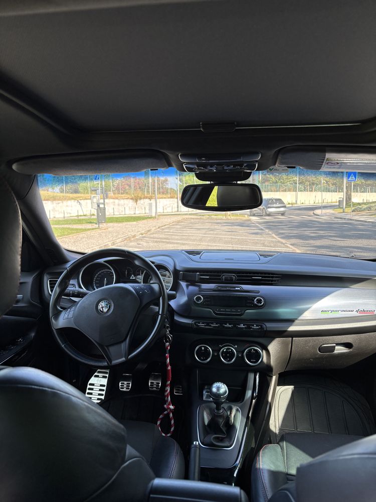 [Oprtunidade] Alfa Romeo Giulietta || 1.6JTDm2 105 cv