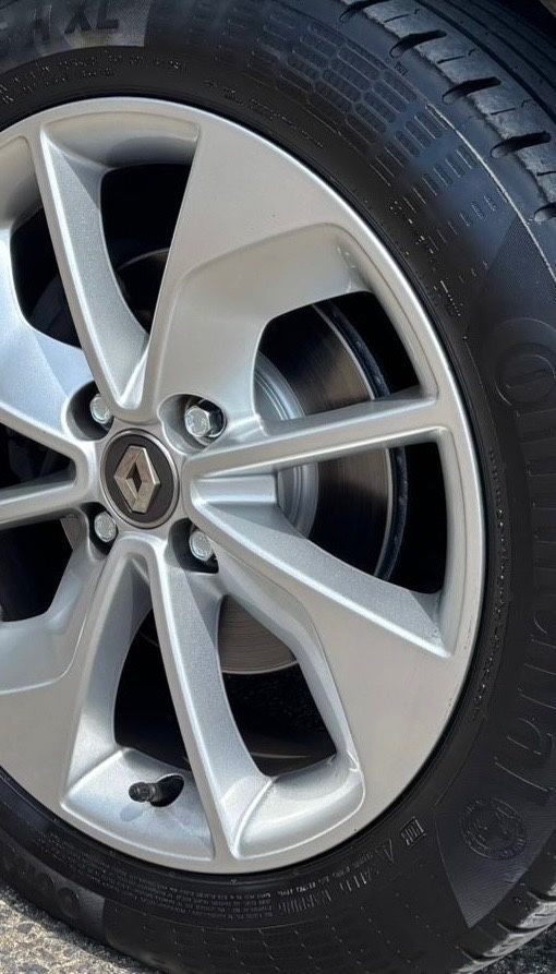 RENAULT CLIO 1.5 dCi Limited • 04/2017 • 130.000 Kms