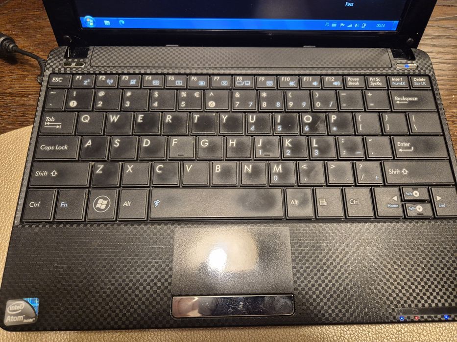 Asus eee pc laptop maly sprawny torba 2GB RAM