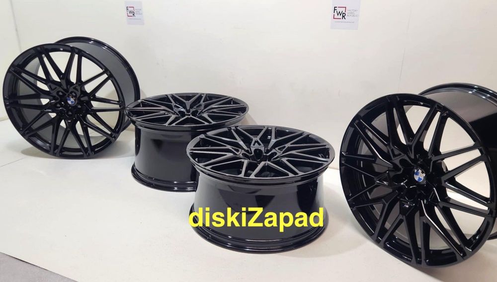 черные диски 818м стиль R20 21 22 на BMW X5 F15 G05 X6 F16 G06 X7 G07