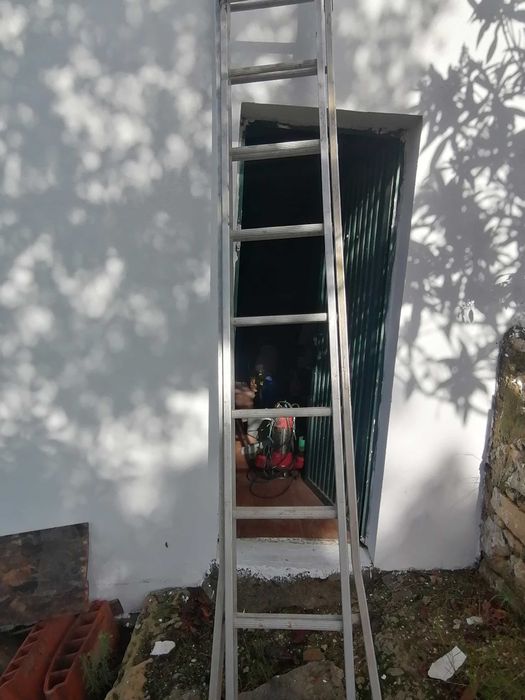 Escada dupla de alumínio 6 metros