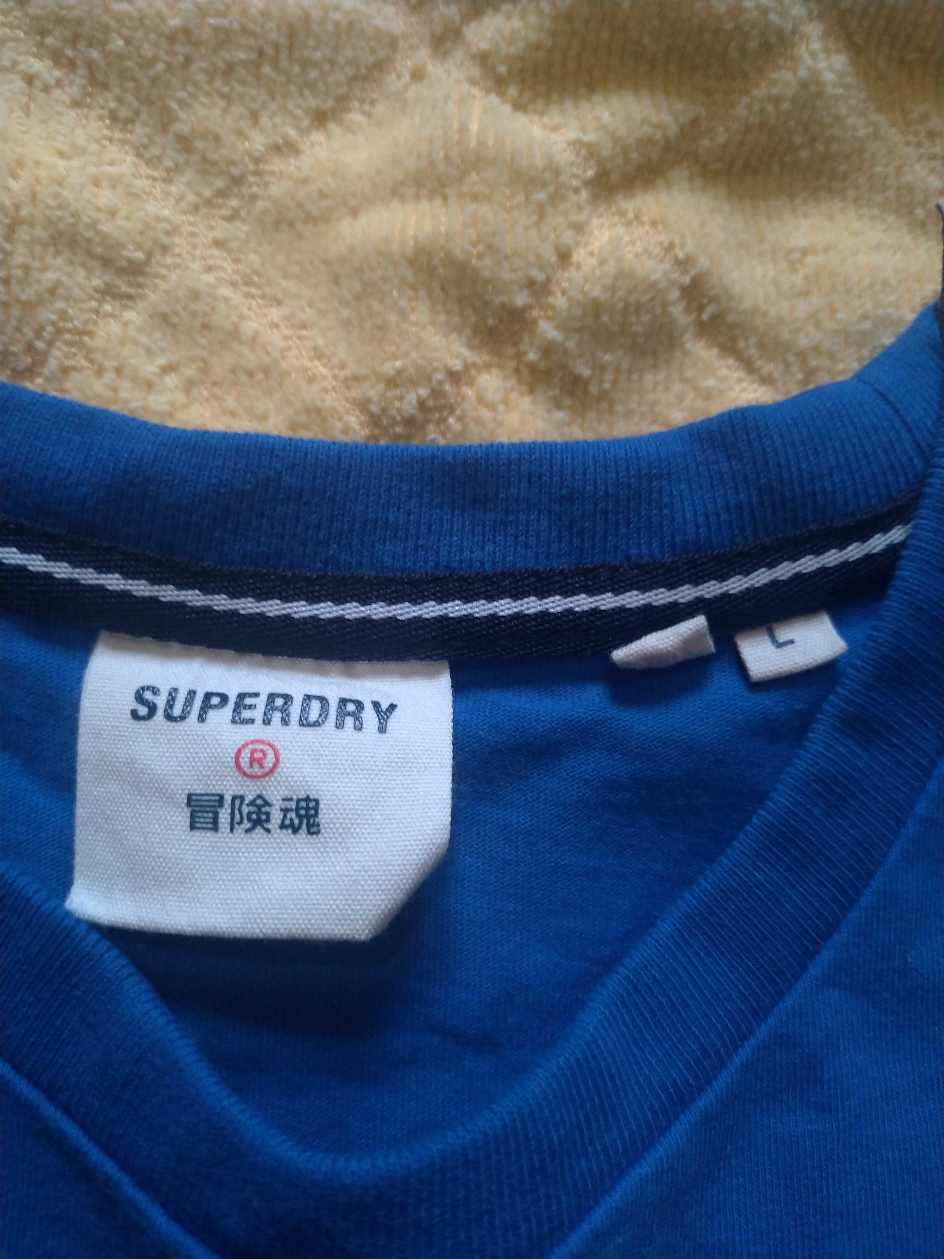 Футболка Superdry