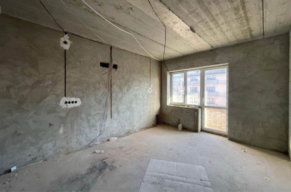 Продаж 2 кімнатної  квартири героїв 128-ї бригади