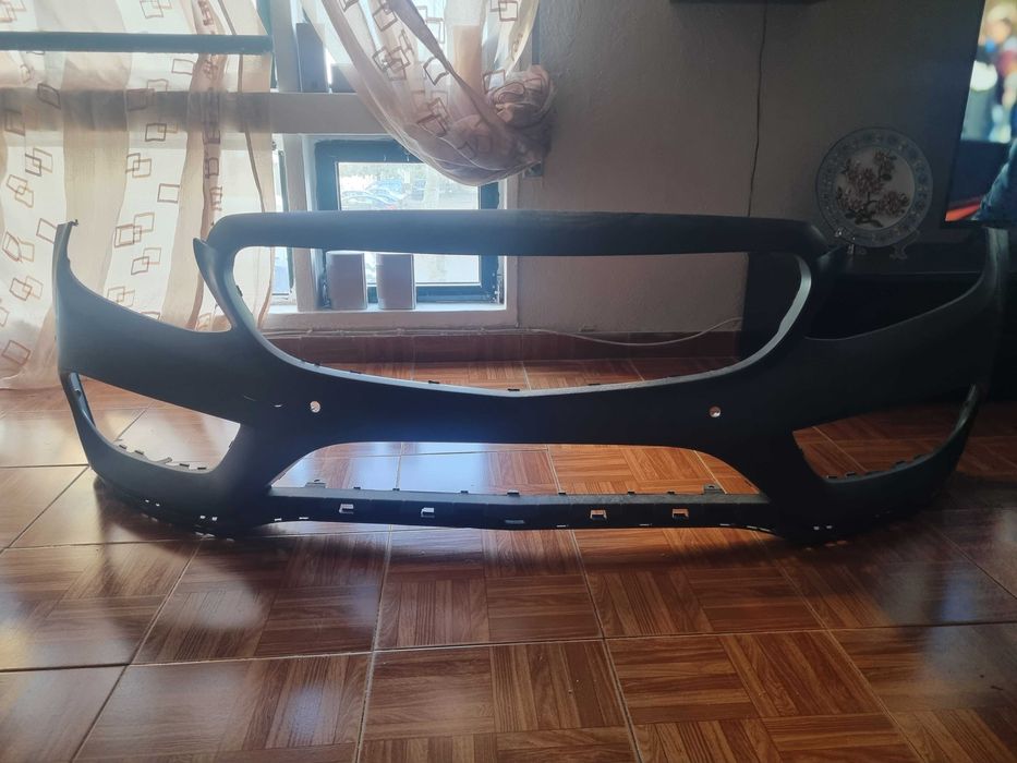 Vendo parachoque mercedes c200 de 2015