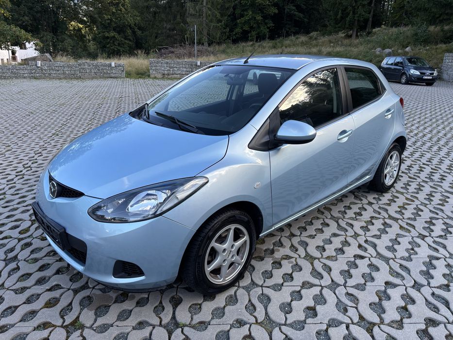 Mazda 2, 5 drzwi , 1.3 ben z Niemiec