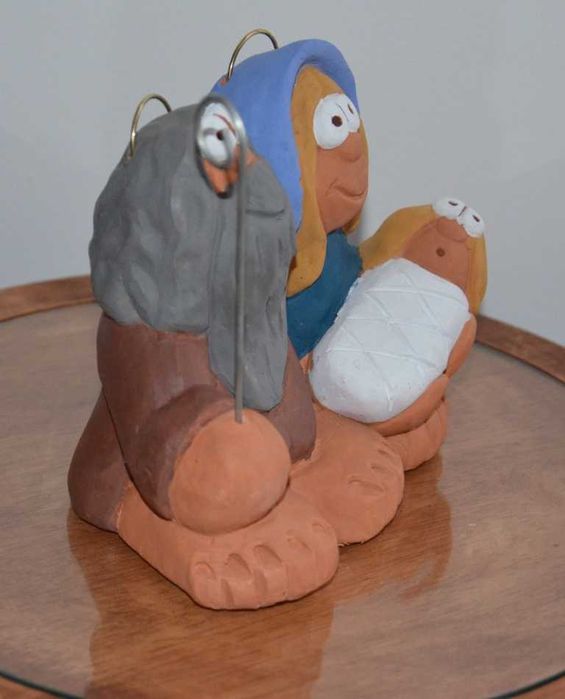Presépio Monobloco, com três personagens – Peça artesanal em cerâmica