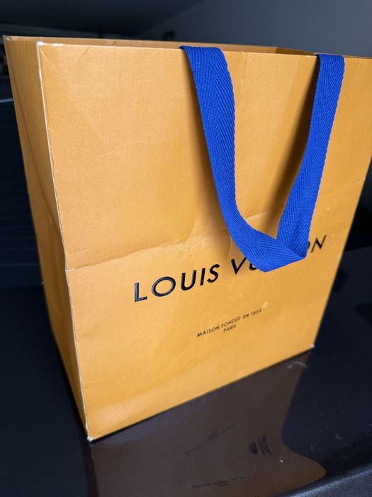 Бумажный пакет Louis Vuitton
