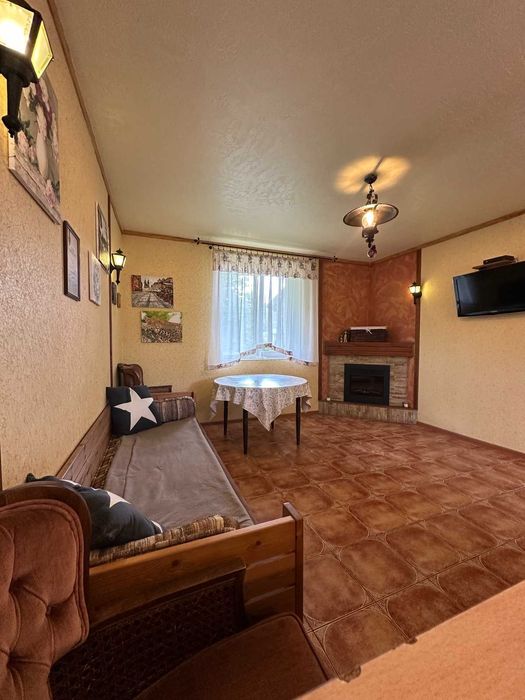 Продаж будинку з 4 спальнями та гаражем | Ружична, 6 соток