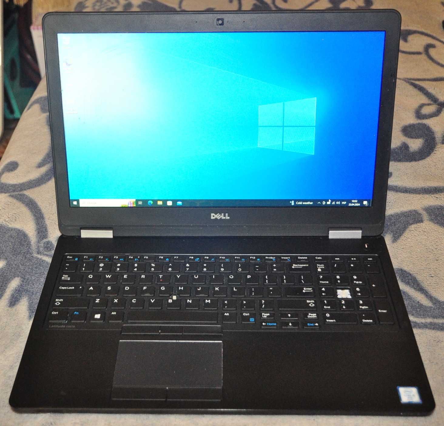 Dell E5570 15.6" I5-6300U\4Gb\120GbSSD\HD Graphics 520