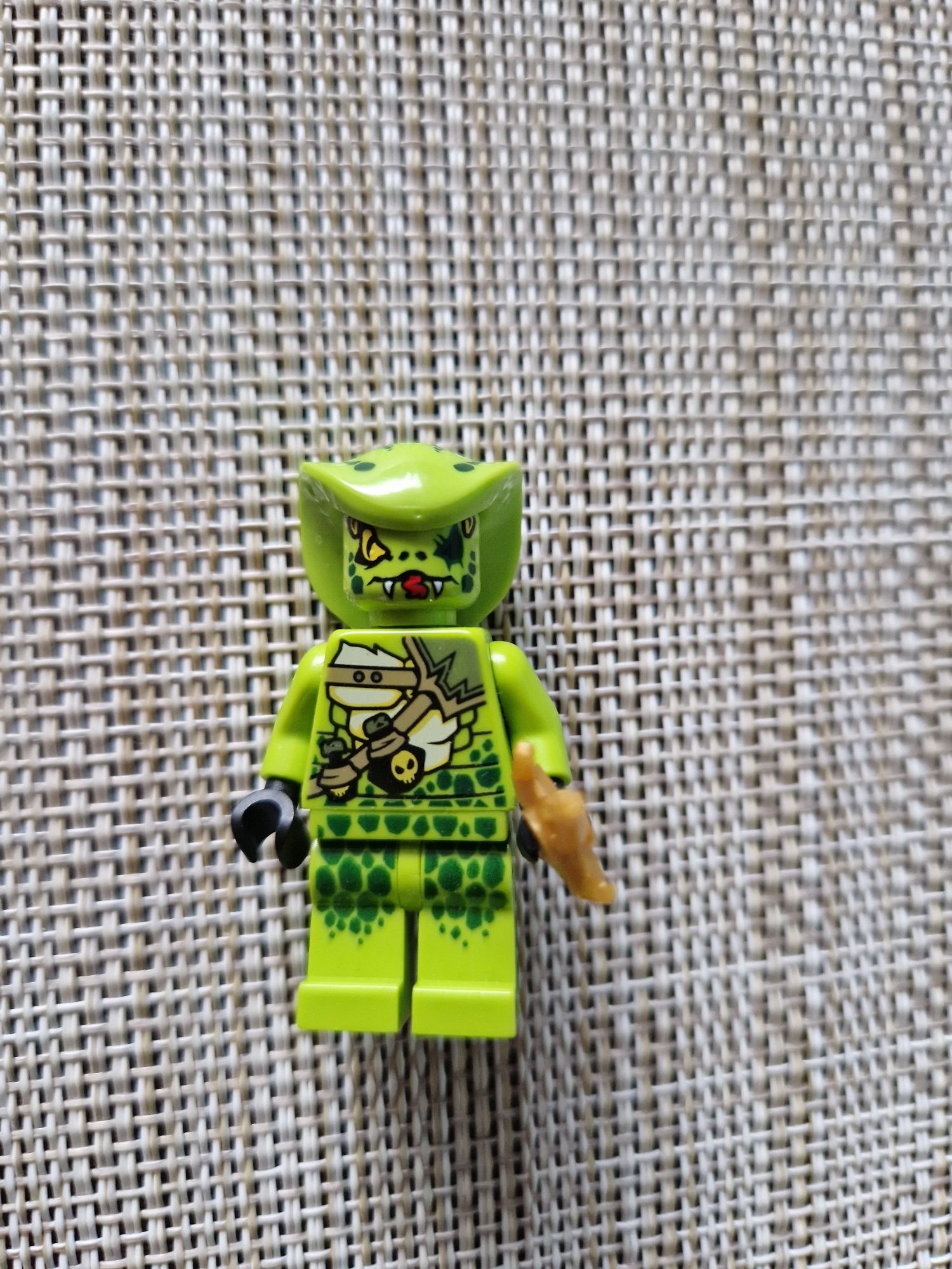 Lego Ninjago Wężon Lasha figurka