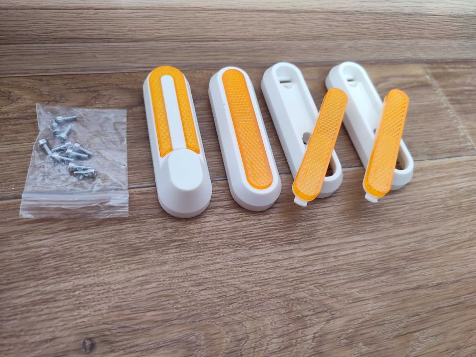 Новые! Боковые накладки задние катафоты 4шт Xiaomi M365\1S\PRO