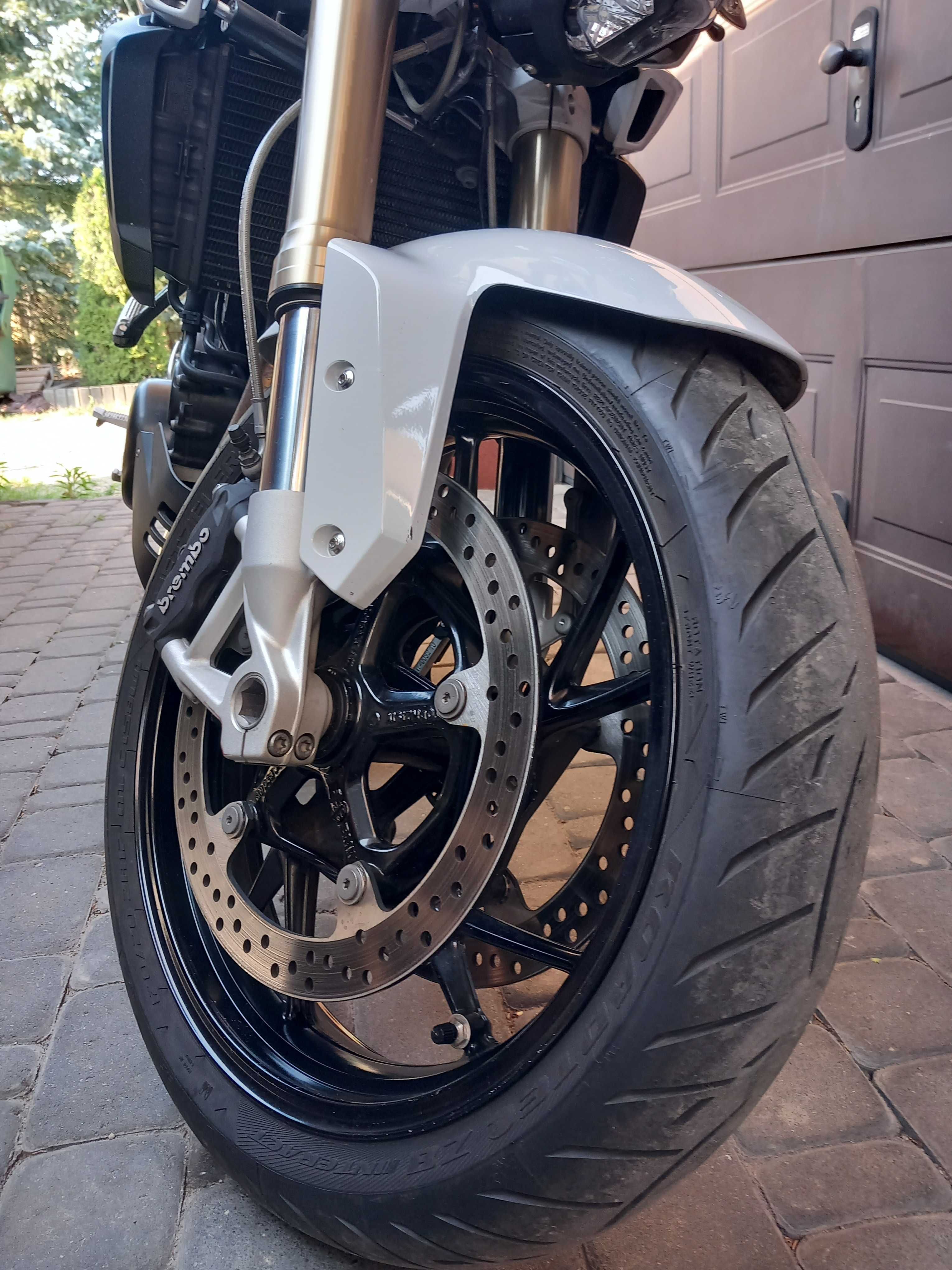 Motocykl Bmw F800R 2016