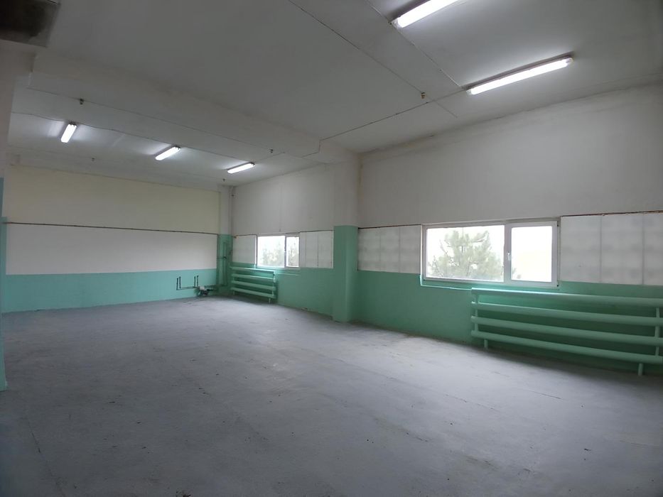 Виробниче приміщення 105м2 з рампою