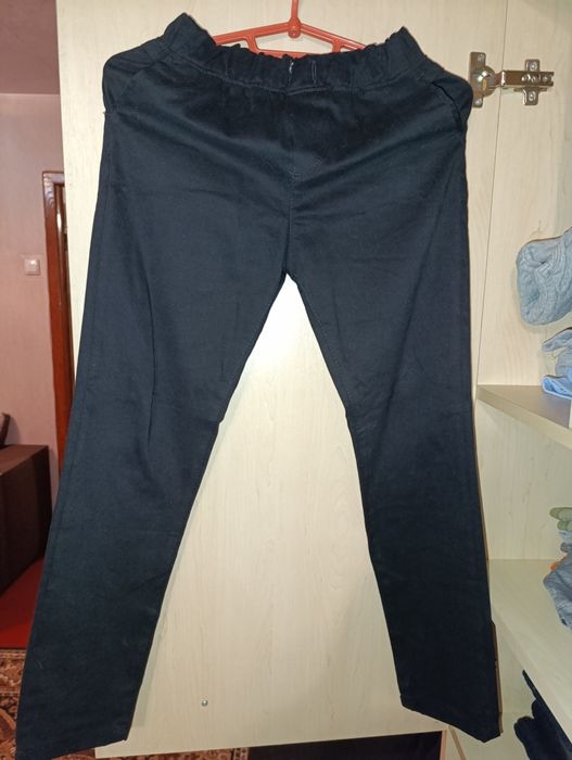 Брюки, штани в школу нові