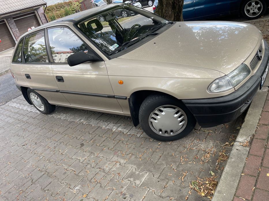 Opel Astra Salon Polska Opel Auto Żoliborz 68 tys km