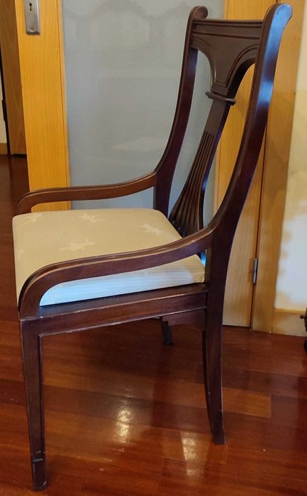 Sala de Jantar – Completo e em Excelente Estado