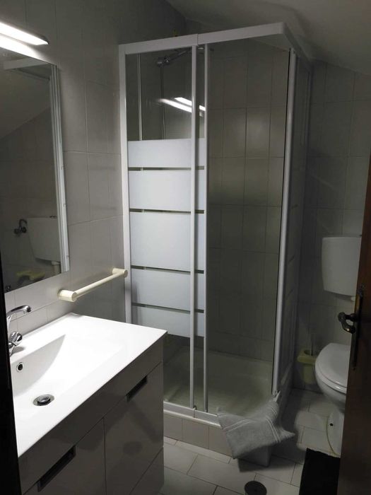 Apartamento mobilado T2+2 para arrendar, na praia do Ouro Pataias