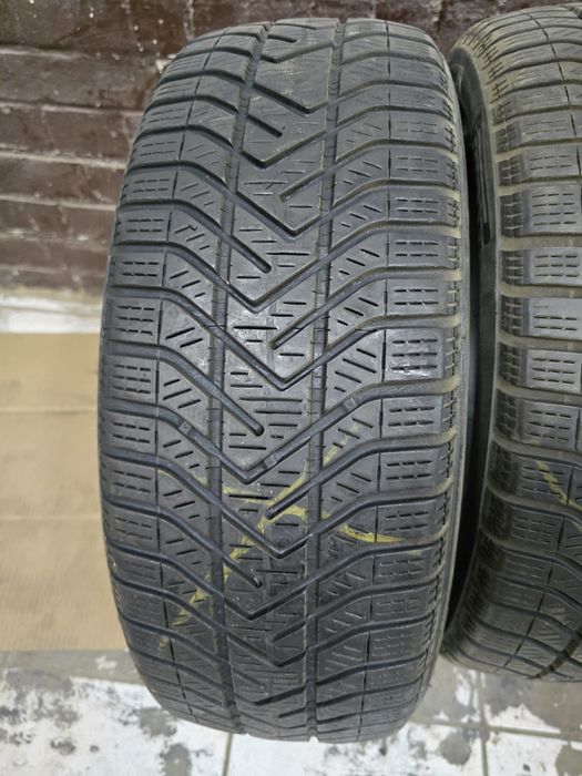 Para opon zimowych 195/55 R17 92H Pirelli SnowControl Winter 210 Serie