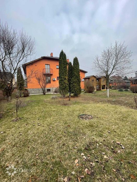 Продаж будинку 390 м² на ділянці 30с Київ Чайки 15хв до Житомирської