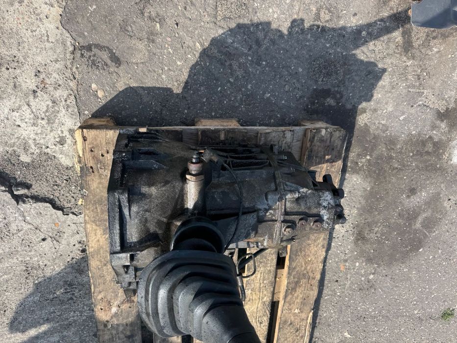 Skrzynia biegów sprinter Volkswagen Lt35 90226114 g285 711.617 679308 017375 ddx w901 w902 w903 w904