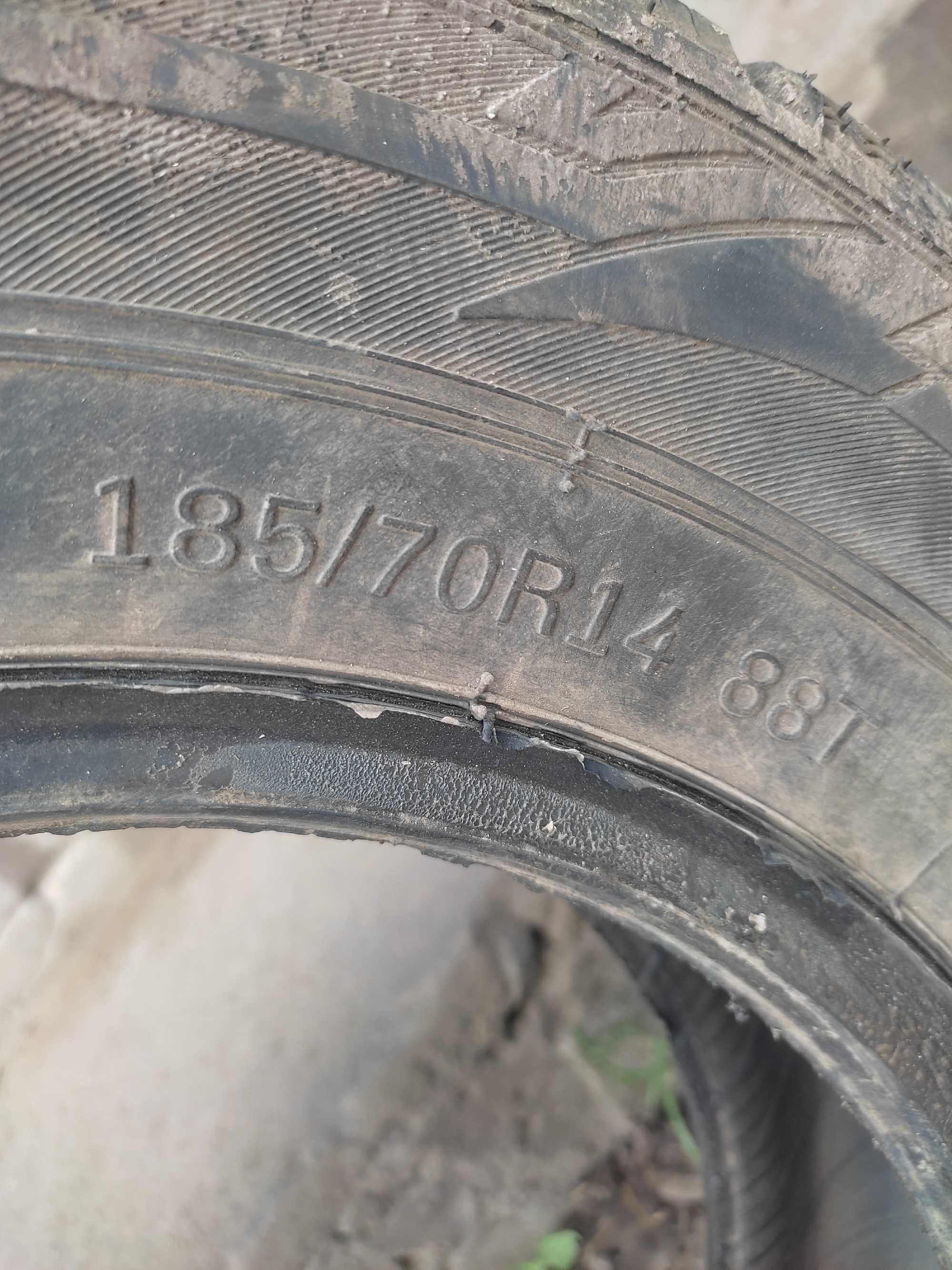 Продам ризину 185/70 R14