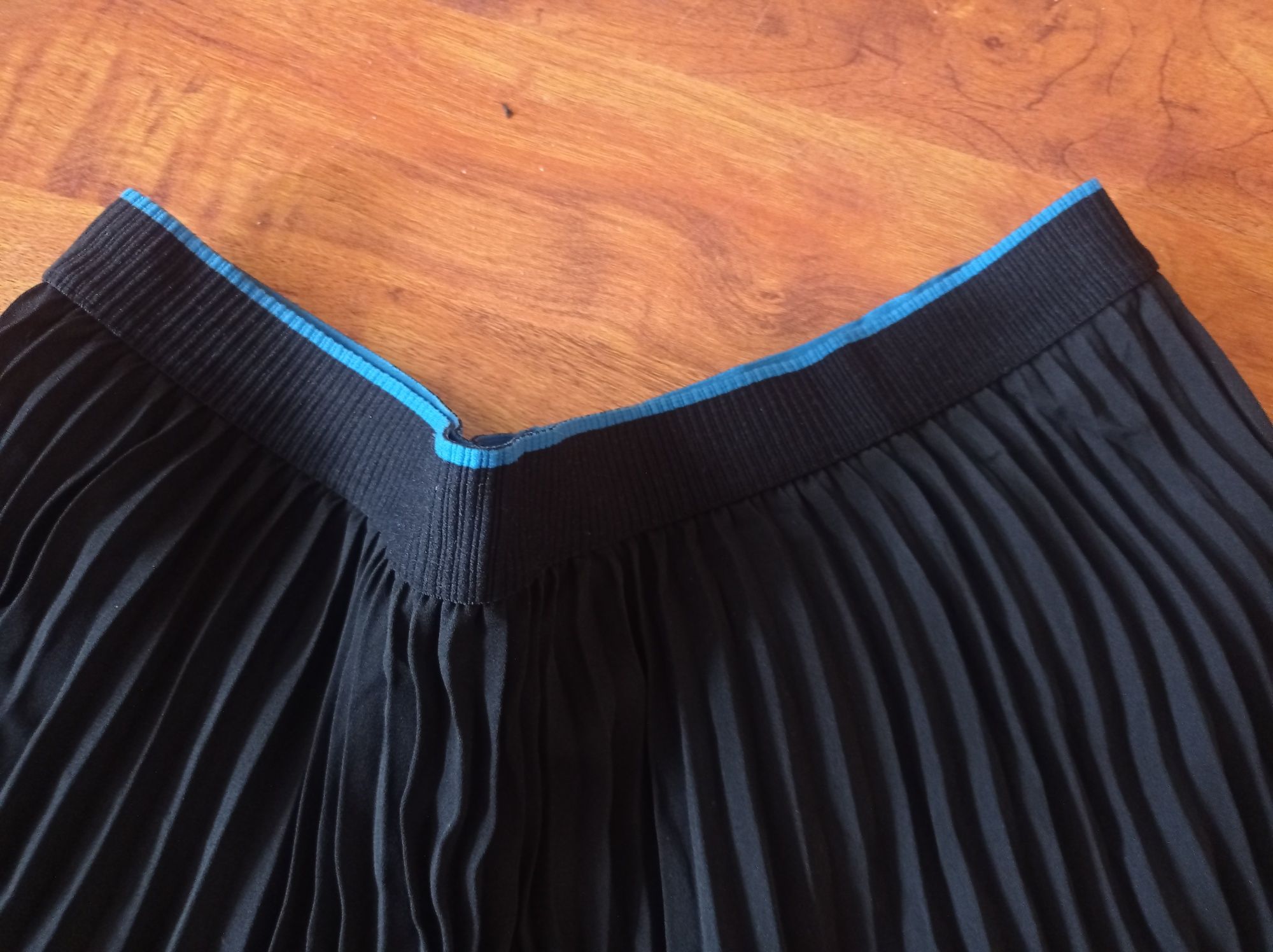 Czarna spódnica midi plisowana Esmara rozm XL - 44