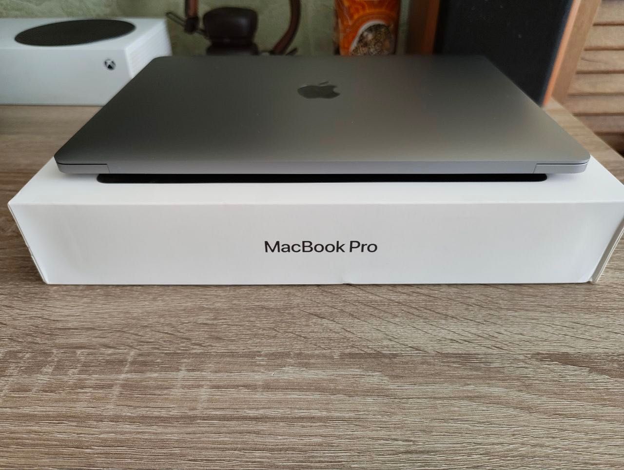 MacBook Pro13 m1 2020 8/256 space gray