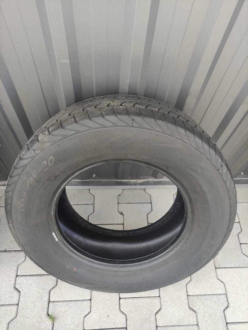 2xFirestone Vanhawk 225/65 R16 + 4xNankang Passion CW-20 235/65 R16