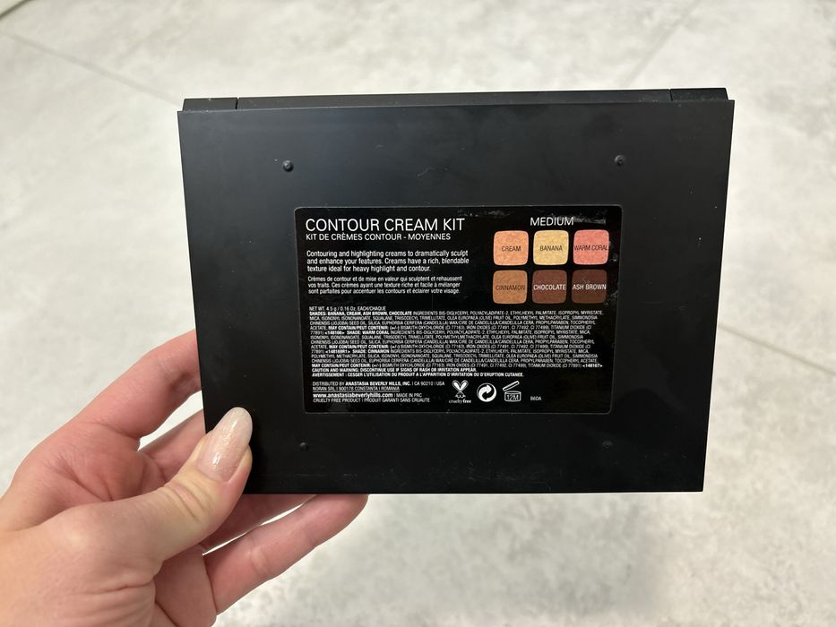 Paleta do konturowania na mokro ABH Anastasia Beverly Hills