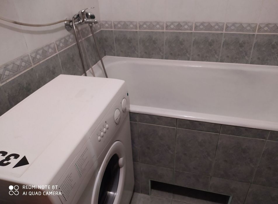 Ж/Д вокзал, ін.Амосова, 4 лікарня, СВІТЛО НЕ ВИМИКАЮТЬ