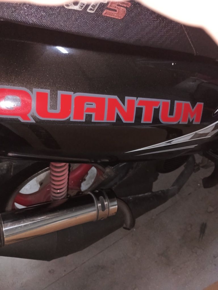 Zipp øuantum50 2T Duży Skuter prawie jak nowy