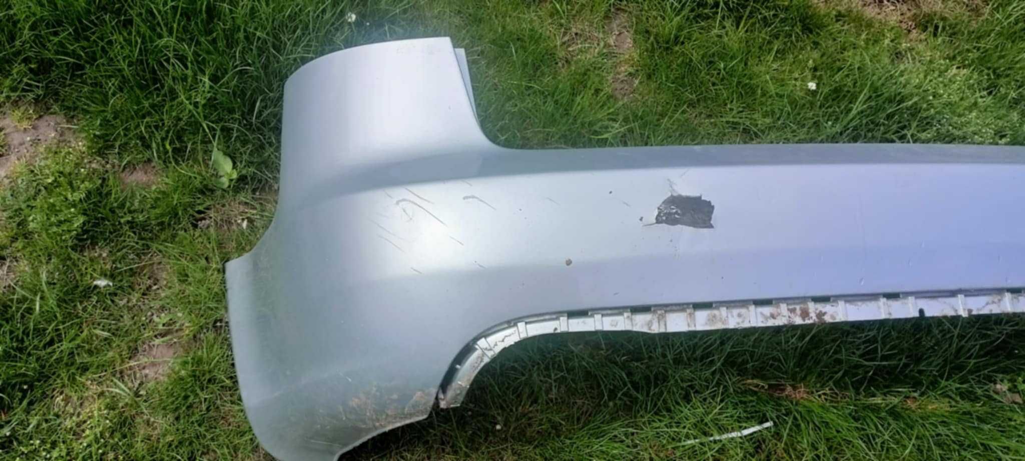 Zderzak tył a4 b7 Avant Za Darmo