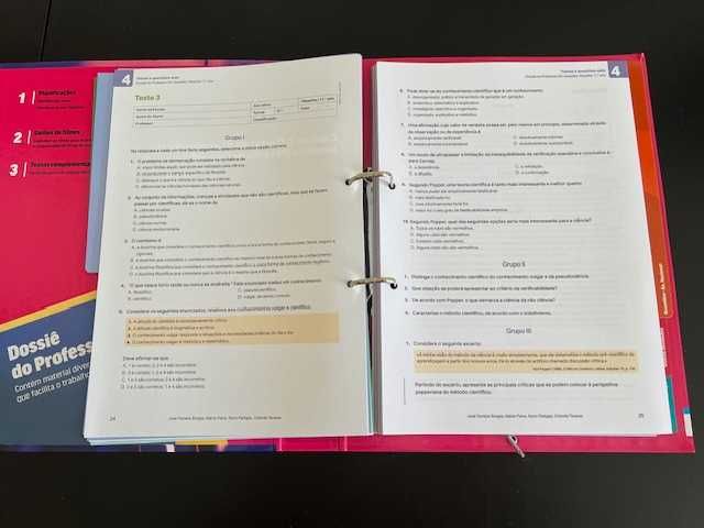 "Em Questão 11" - 11º ano - Filosofia -  Projeto PROFESSOR